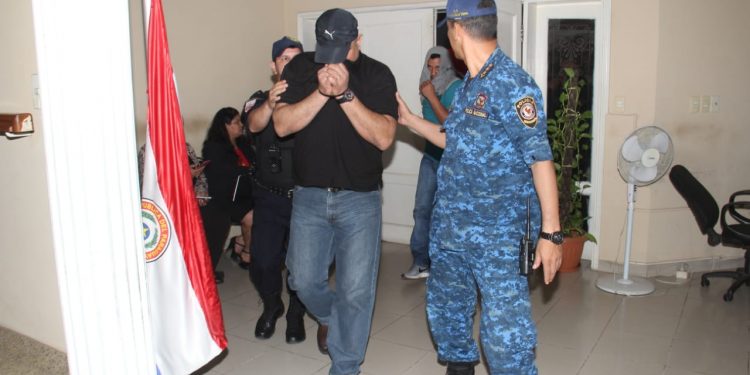 Imputan a 9 efectivos policiales: operativo dignidad