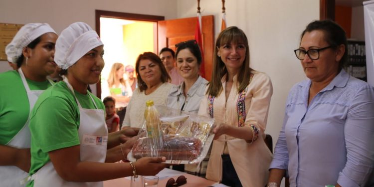 MTESS presentó cursos de capacitación laboral en Carmelo Peralta MTESS presentó cursos de capacitación laboral en Carmelo Peralta