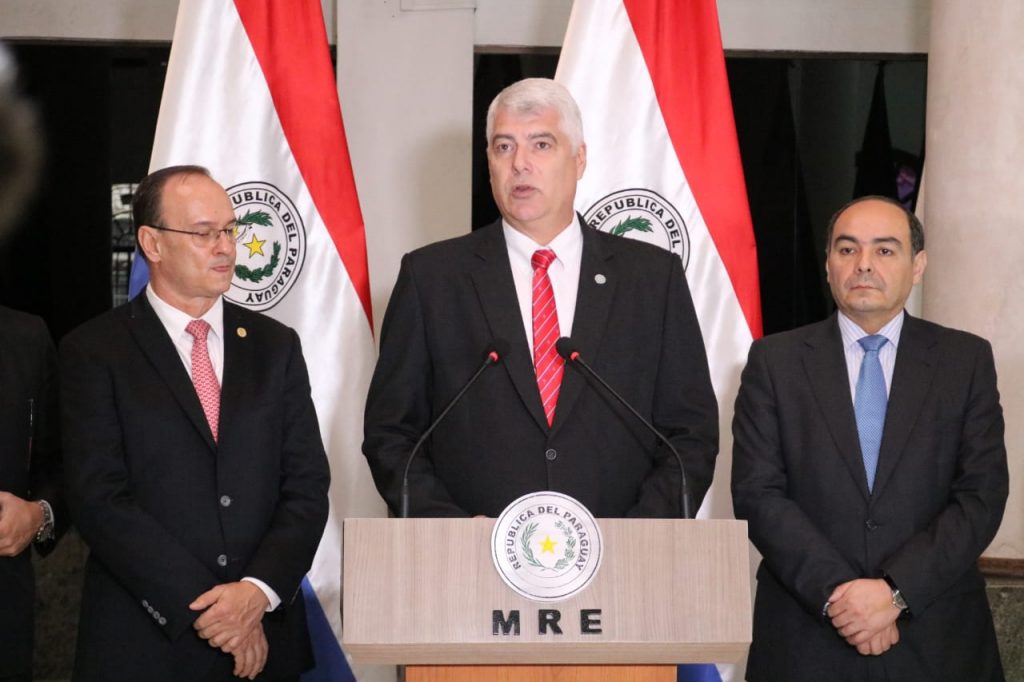 El MOPC licitará la construcción del Puente Carmelo Peralta – Puerto Murtinho