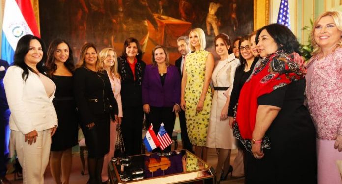 Estados Unidos oficializa millonaria inversión para apoyar a mujeres emprendedoras
