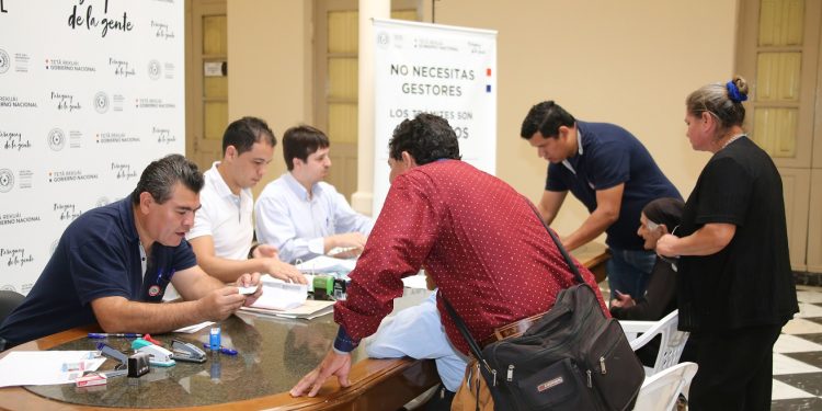 Este viernes cobrarán indemnización víctimas de la dictadura Este viernes cobrarán indemnización víctimas de la dictadura