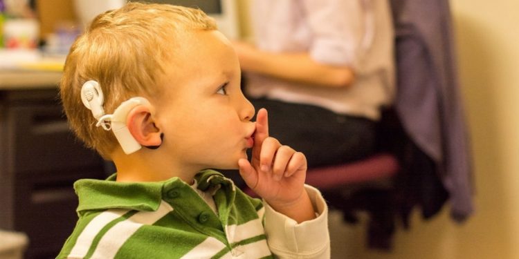 Día internacional del lenguaje de señas: la voz de los olvidados