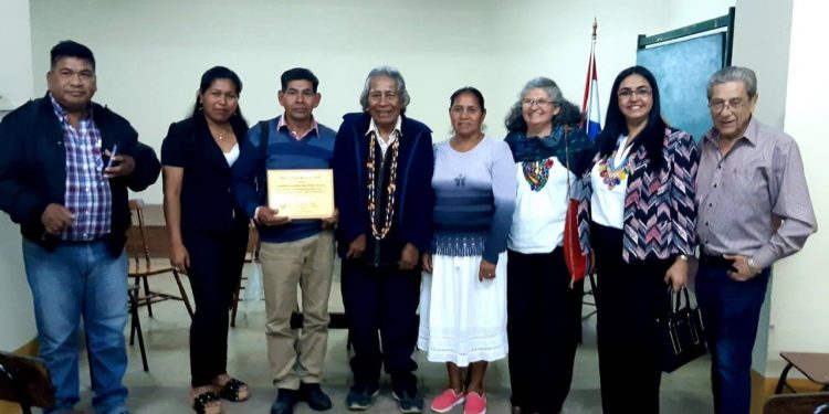 Reconocen trabajo de la Comisión Lingüística del Pueblo Nivaclé