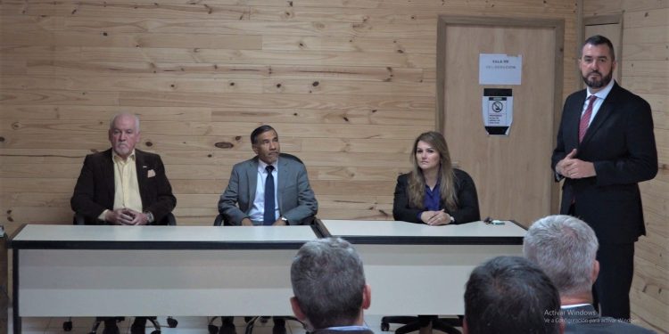 Nuria Isnardi asumió como miembro del Tribunal de Apelaciones de Boquerón Nuria Isnardi asumió como miembro del Tribunal de Apelaciones de Boquerón