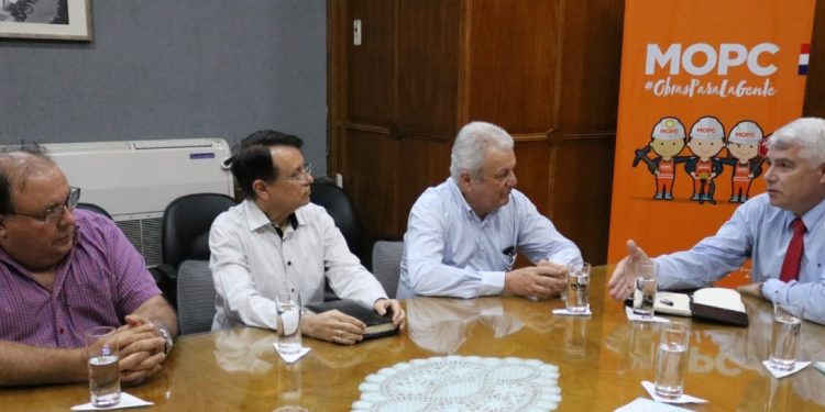 Ofertas para la construcción del puente Chaco-í