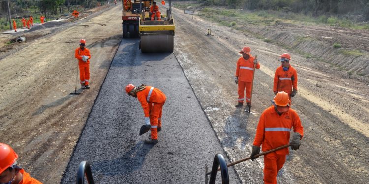 Corredor Bioceánico avanza desde 7 frentes de obra Corredor Bioceánico avanza desde 7 frentes de obra