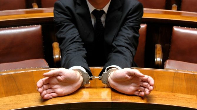 ¿Porqué supuestos corruptos pueden candidatarse a cargos en Paraguay? ¿Porqué supuestos corruptos pueden candidatarse a cargos en Paraguay?