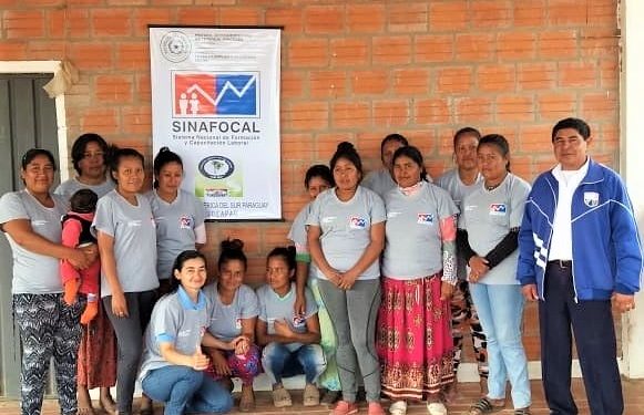 Cursos gratuitos llegan hasta comunidades indígenas del Pilcomayo