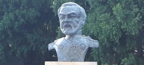 Busto de Mariscal Francisco Solano López fue colocado en plaza de Sidney Busto de Mariscal Francisco Solano López fue colocado en plaza de Sidney