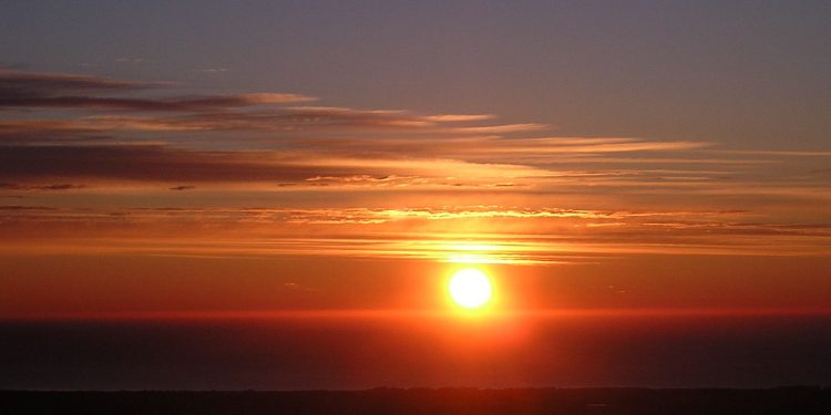Se anuncia una jornada extremadamente calurosa y con lluvias