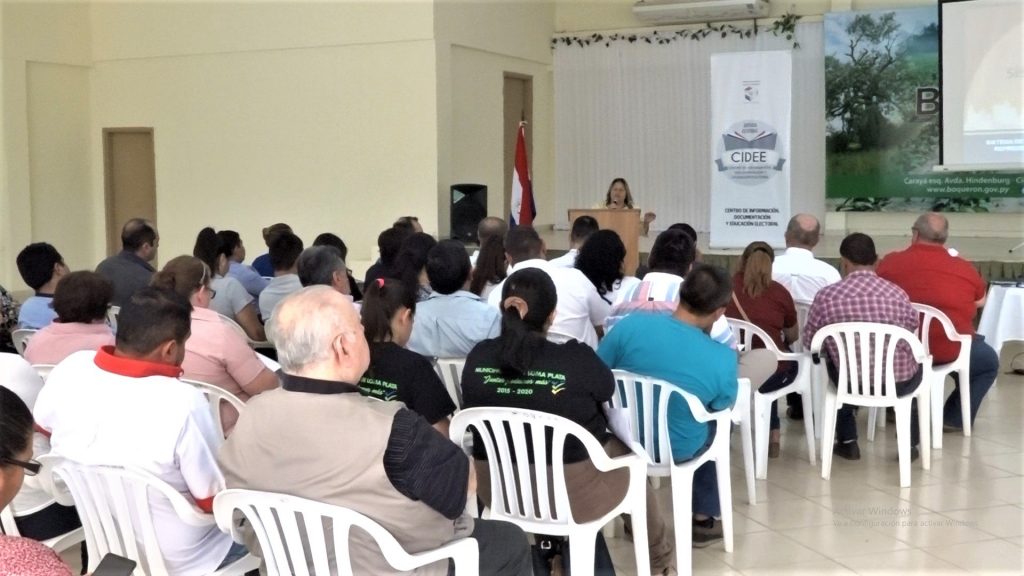 Ciudadanía y políticos se capacitan sobre sistema de listas cerradas Ciudadanía y políticos se capacitan sobre sistema de listas cerradas