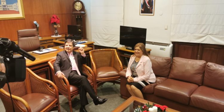 La Fiscal General del Estado y Ministro del Interior coordinan acciones interinstitucionales