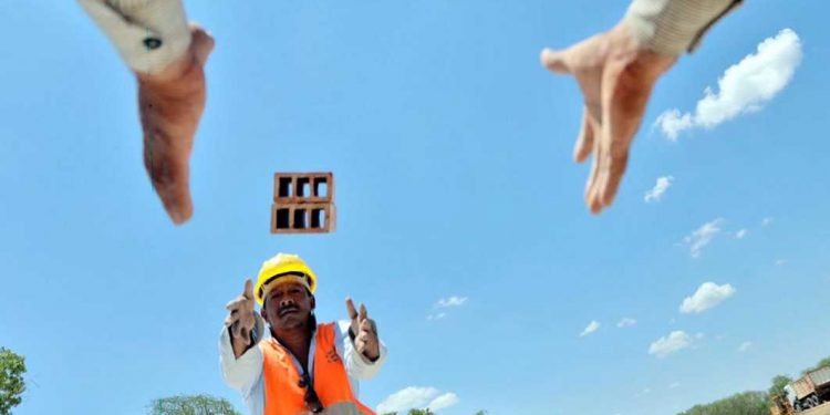 MOPC adelantó cronograma de obras de la Transchaco MOPC adelantó cronograma de obras de la Transchaco