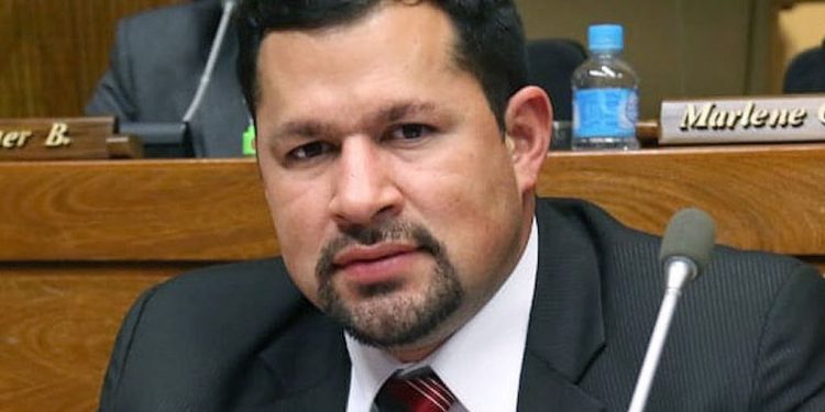 Pérdida de investidura del diputado Quintana será definida en sesión extra