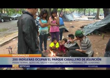 200 INDÍGENAS OCUPAN EL PARQUE CABALLERO DE ASUNCIÓN
