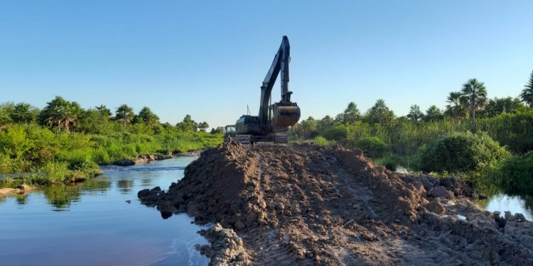 Alto Paraguay: avanza habilitación de caminos por tramos