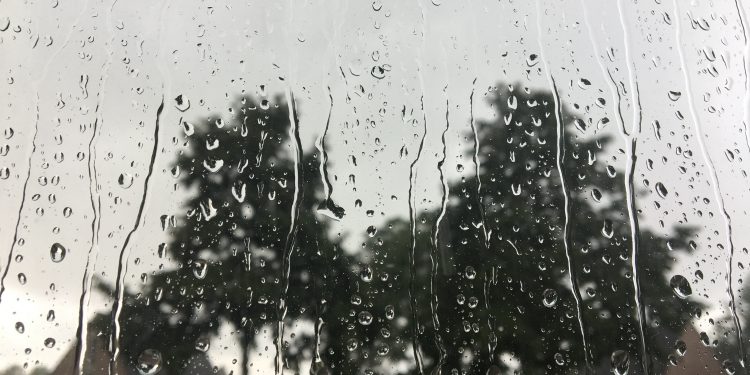 Clima extremadamente caluroso e inestable