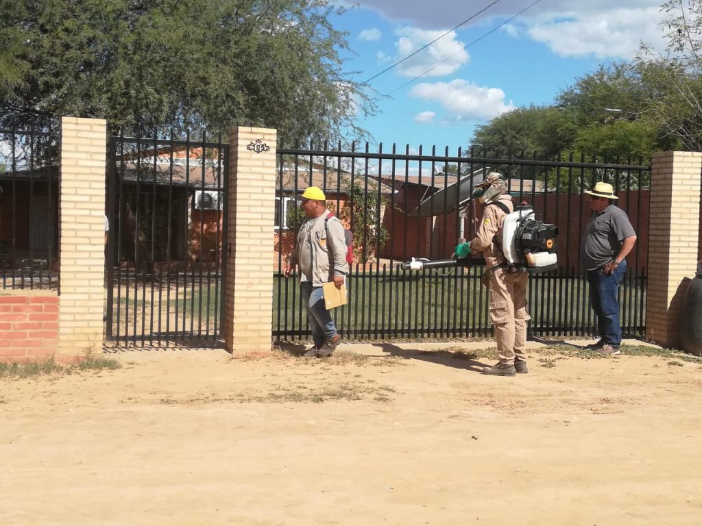 Muchos portones cerrados durante minga ambiental en Filadelfia Muchos portones cerrados durante minga ambiental en Filadelfia