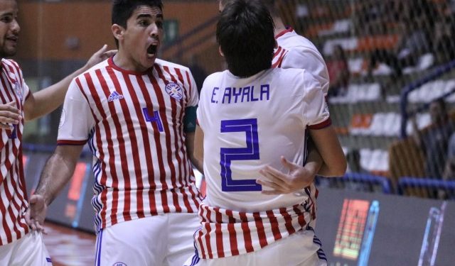 La Albirroja tumbó a Perú y sueña con estar en el Mundial