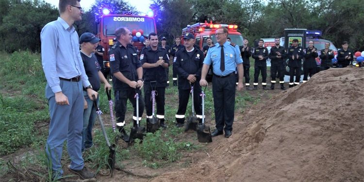 Tras 11 años: Bomberos Voluntarios de Neuland contarán con un cuartel nuevo