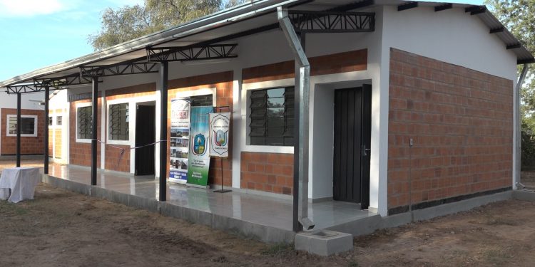 Tras 20 años vuelven a inaugurar una nueva infraestructura en el Colegio Departamental Tras 20 años vuelven a inaugurar una nueva infraestructura en el Colegio Departamental