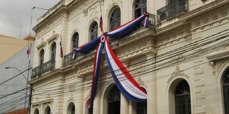 Paraguay suspende visas a ciudadanos de China Continental