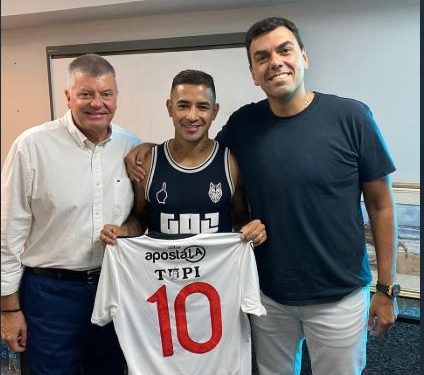 Derlis González, el nuevo dueño de la «10» franjeada Derlis González, el nuevo dueño de la «10» franjeada