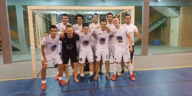 Golden y Barcelona compraron los dos últimos pasajes