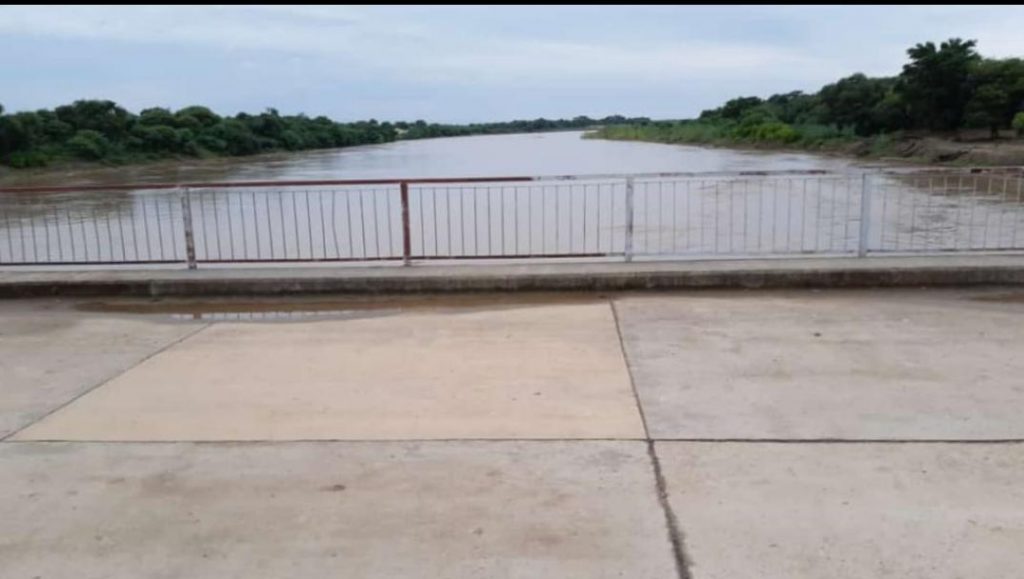 Atención con riada del Pilcomayo que podría causar estragos a pobladores Atención con riada del Pilcomayo que podría causar estragos a pobladores