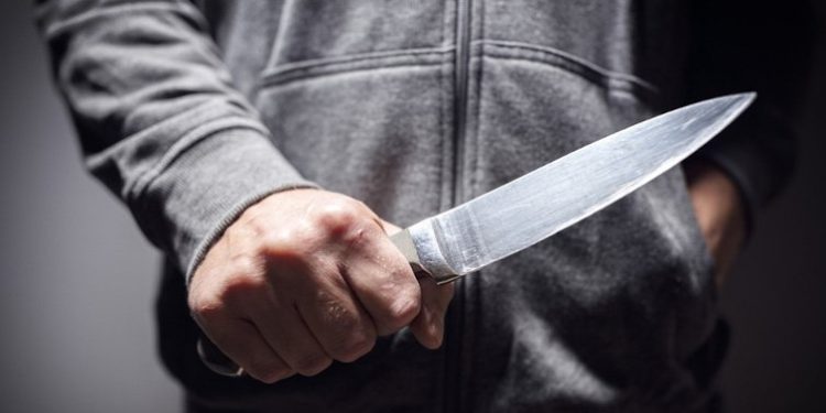 Riña tras ronda de tragos deja un fallecido por apuñalamiento en Loma Plata Riña tras ronda de tragos deja un fallecido por apuñalamiento en Loma Plata