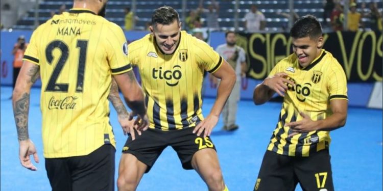 El Cacique danza en la Copa Libertadores con los bolsillos llenos