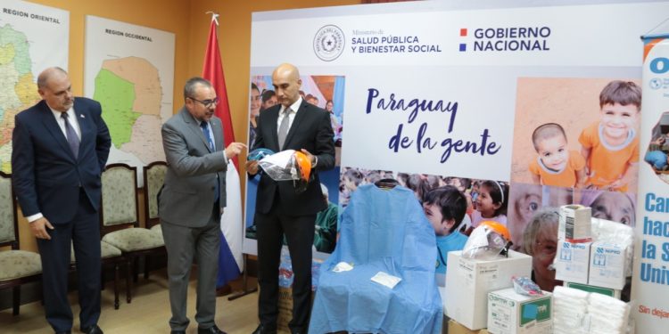 Hospitales públicos, privados y el sector turístico comparten protocolo sobre coronavirus