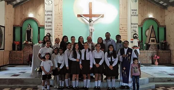 50 años de enseñanza  Bahía Negra