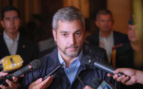 Presidente ratifica prioridad de salud pública y extiende cuarentena hasta el 12 de abril