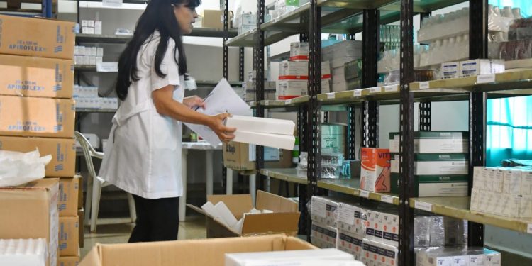 Binacionales apoyarán en compra de insumos para la lucha contra el coronavirus Binacionales apoyarán en compra de insumos para la lucha contra el coronavirus