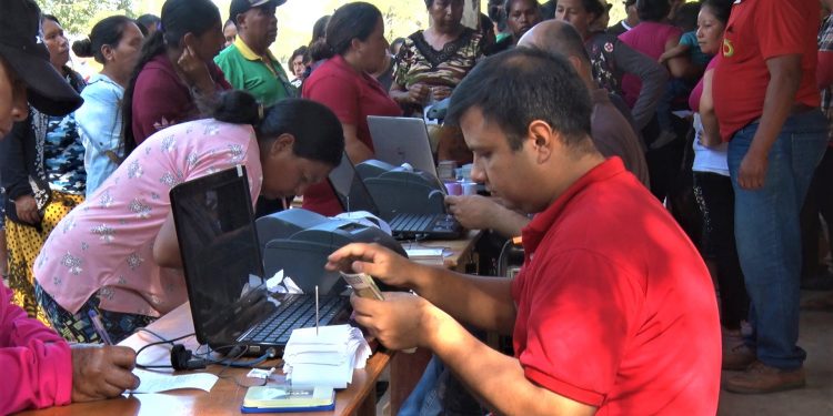 7.500 familias de Boquerón son beneficiadas con pagos del programa Tekoporã 7.500 familias de Boquerón son beneficiadas con pagos del programa Tekoporã