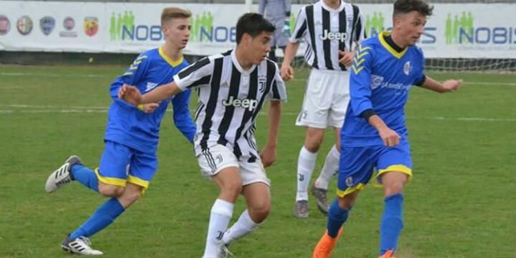 Santiago Ocampos: «La gente no sale a las calles, tenés que tener permiso para salir»