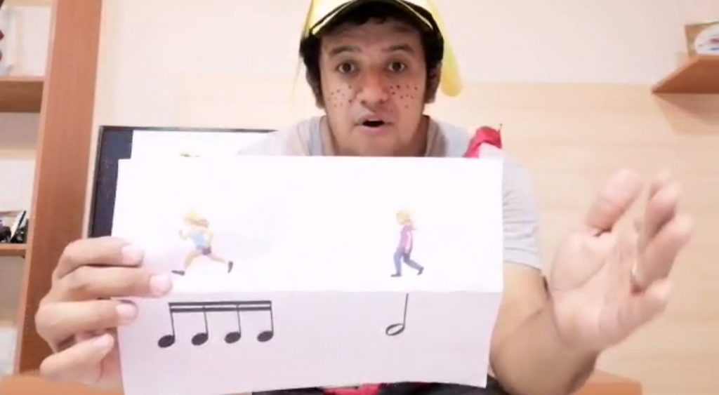 Docente del Chaco utiliza la creatividad y la música para seguir enseñando en cuarentena