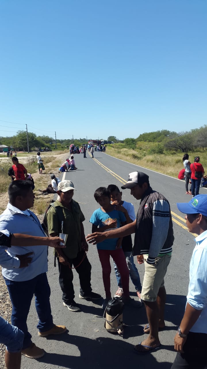 Comunidades indígenas cierran ruta y solicitan al Gobierno asistencia inmediata