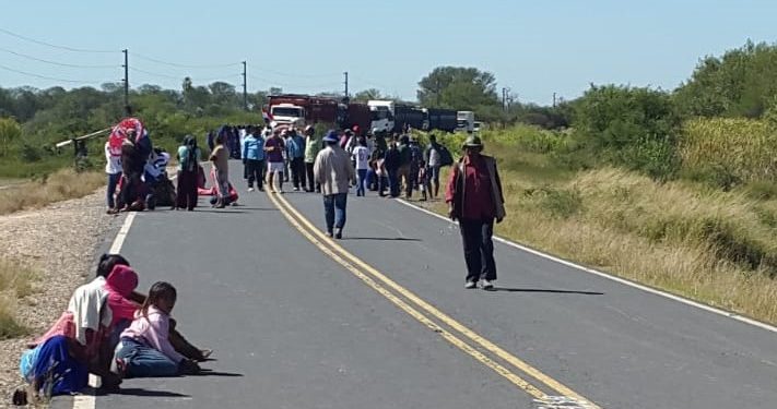 Comunidades indígenas cierran ruta y solicitan al Gobierno asistencia inmediata