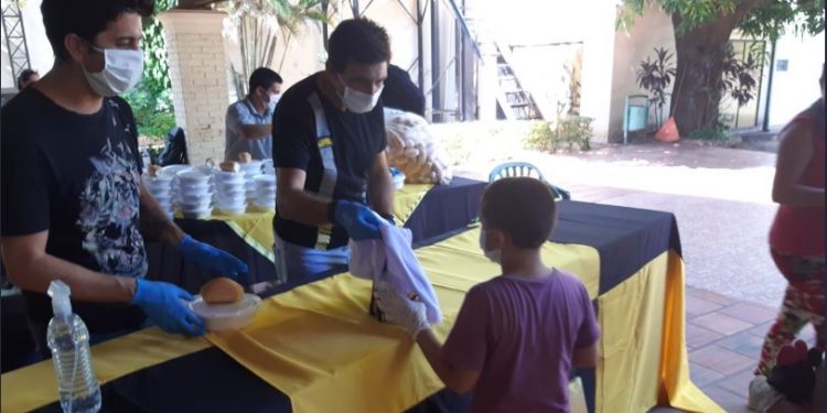Guaraní alimentó a más de 300 personas en la primera edición de su «Tembi’u Legendario»