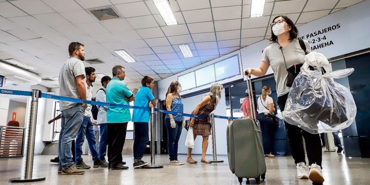 Gobierno insta a tener un espíritu solidario con connacionales ingresados al país