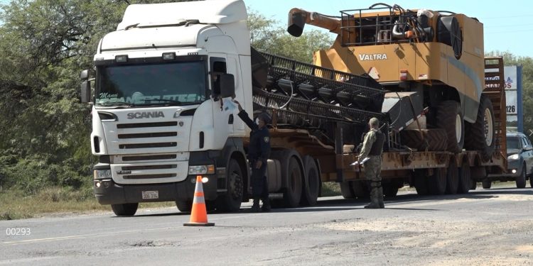 Chaco: Conexión eléctrica llega por primera vez para la zona de Teniente Martínez Chaco: Conexión eléctrica llega por primera vez para la zona de Teniente Martínez