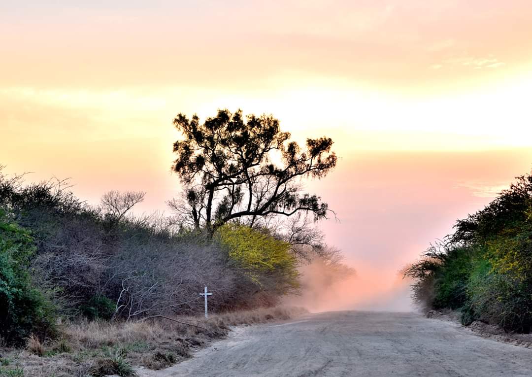 Se espera un lunes con ocasionales tormentas y ambiente cálido a caluroso