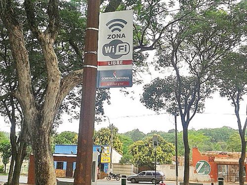 Amplían puntos de conexión a Internet en espacios públicos de Asunción y Central