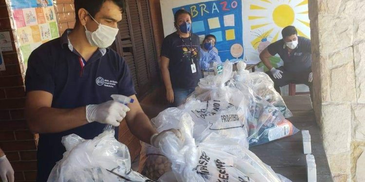 Tres mil kits de alimentos ya fueron entregados a trabajadores afectados por cuarentena Tres mil kits de alimentos ya fueron entregados a trabajadores afectados por cuarentena