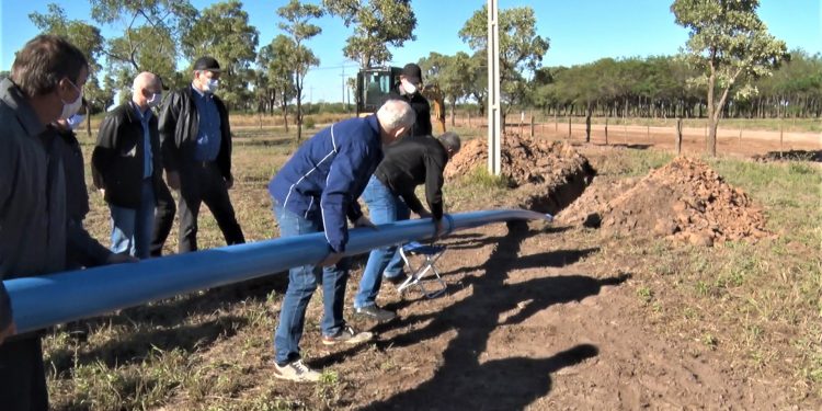 Ante intentos fallidos de obras estatales, Cooperativa construirá su propio acueducto Ante intentos fallidos de obras estatales, Cooperativa construirá su propio acueducto
