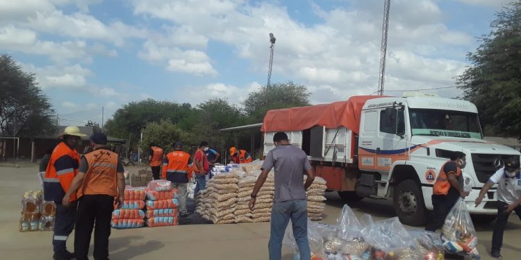 Continuan entrega de kits de víveres en el Chaco