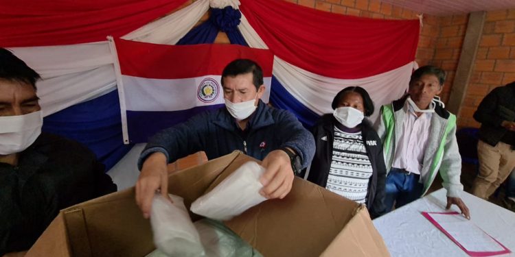 Gobernador de Boquerón compró 1.000 tapabocas confeccionadas por mujeres de Yalve Sanga