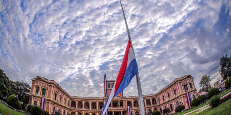 Paraguay conmemorará 209 años de Independencia Nacional con una serenata virtual